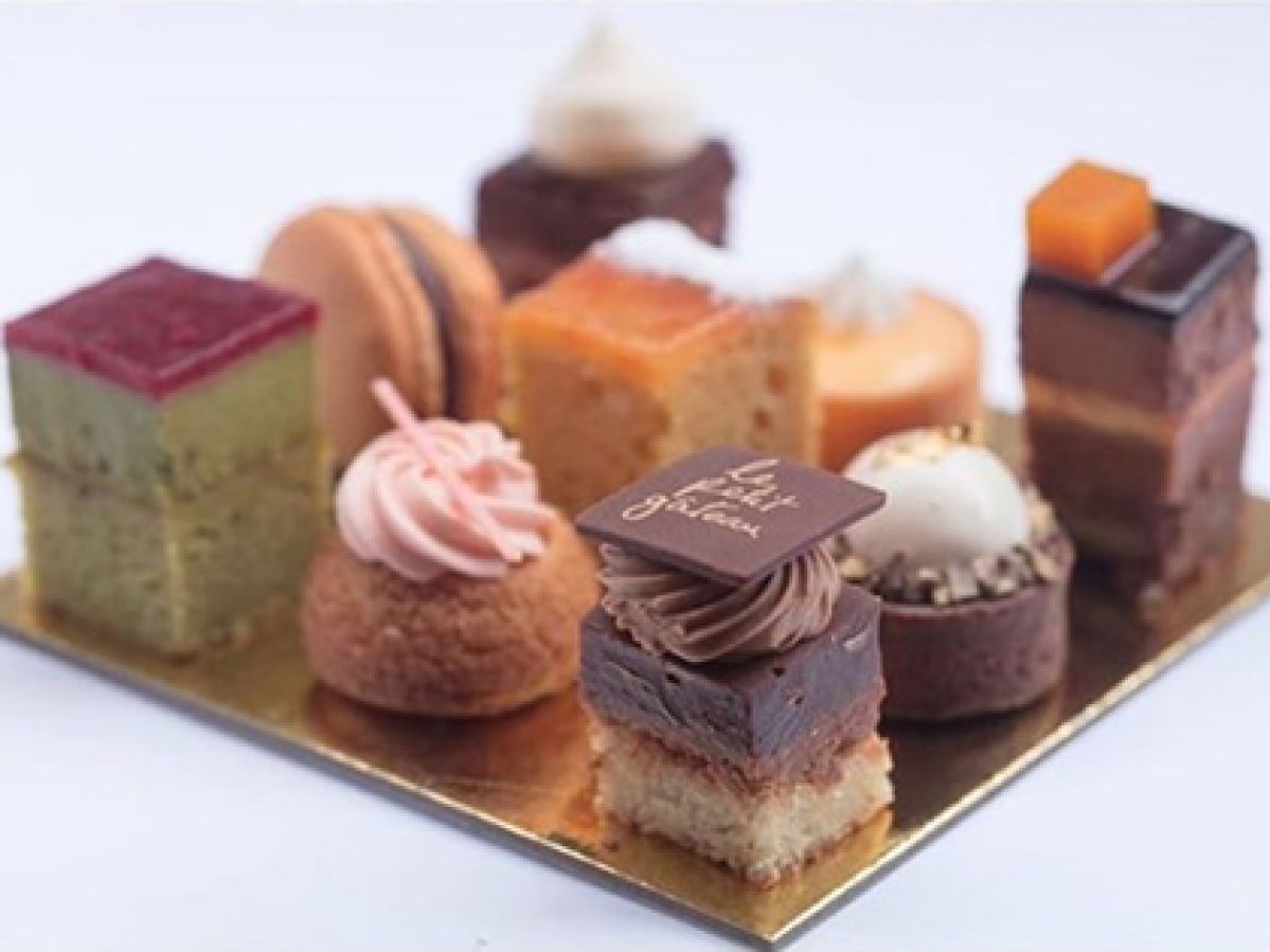 Selection of cakes available at le petit gateau.