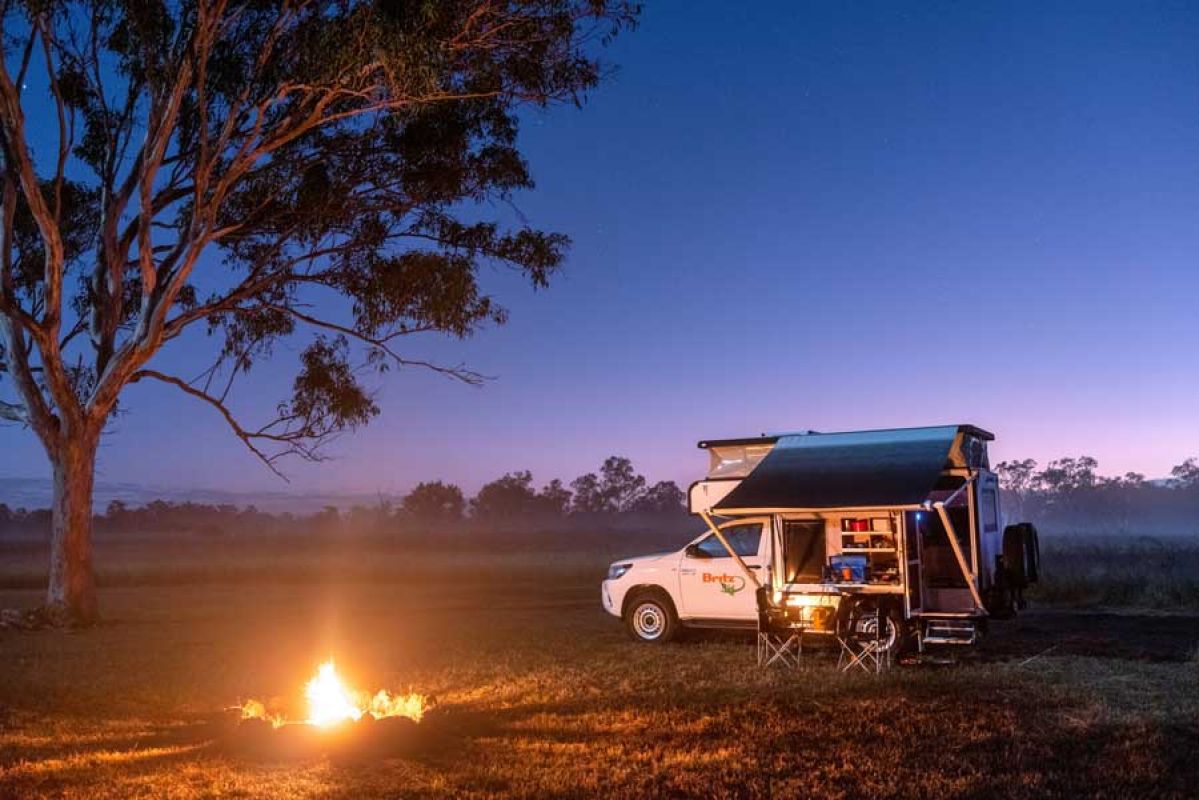 Adventure-Camper-Lifestyle-Photo-