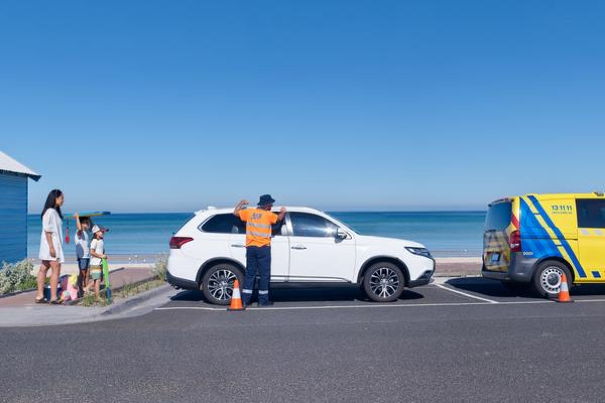 RACV Emergency Roadside Assist helping a child locked in a car