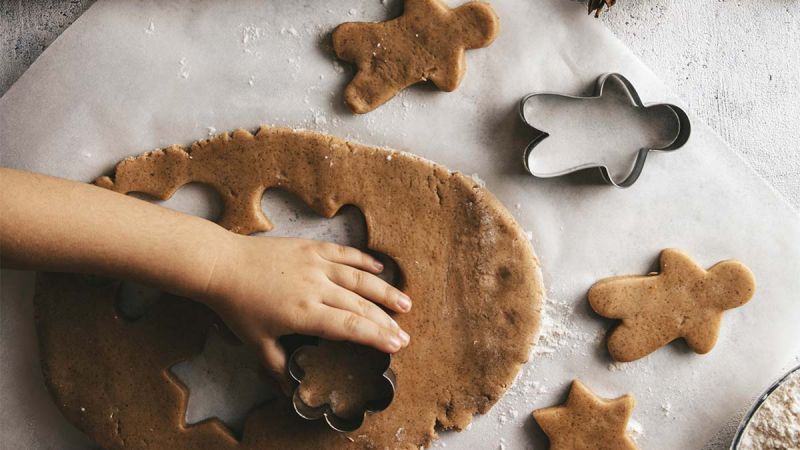 gingerbread-biscuit-recipe-racv