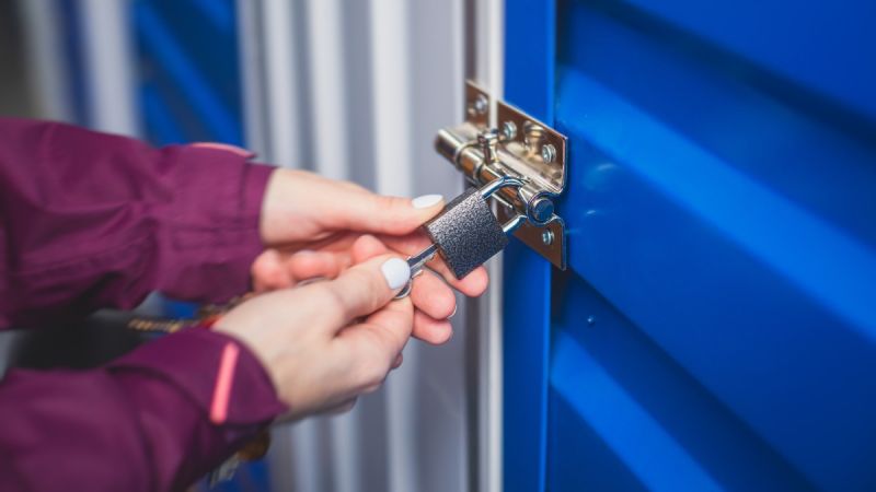 garage door locks with keys