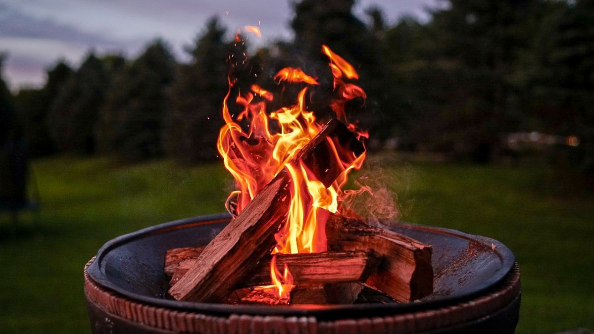 wood burning fire pit