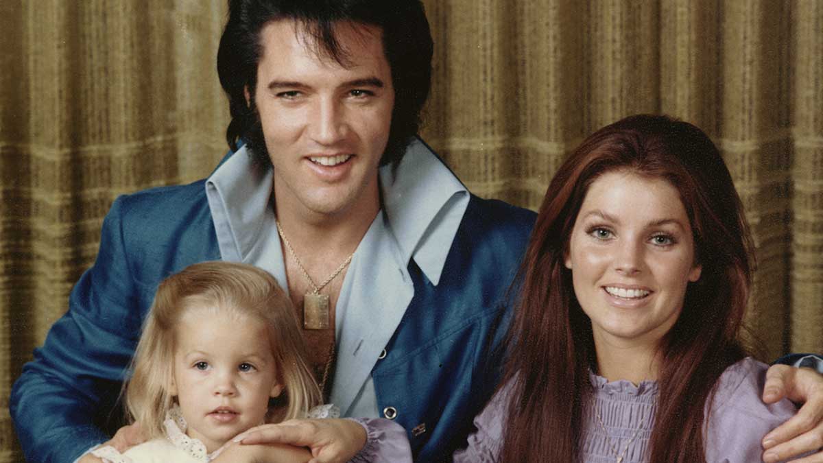 1200x675Elvis-Priscilla-and-Lisa-Marie-Presley