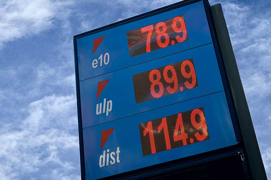 Winners And Losers In The COVID 19 Petrol Price Plunge RACV   Cheapest Fuel Thumb 900x600 