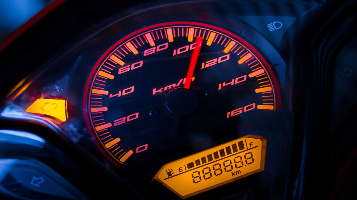 Close up of speedometer 