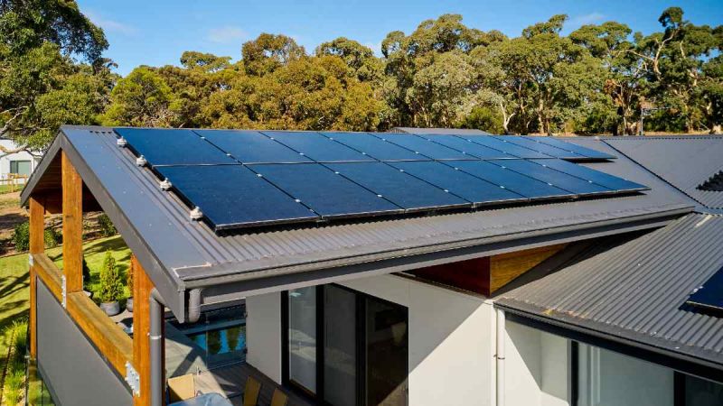 How Long Can Solar Battery Power a House During an Outage?