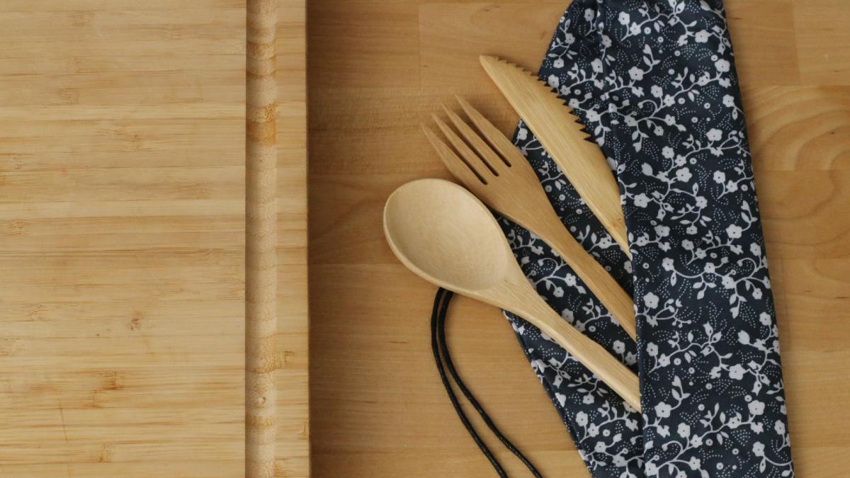 bamboo cutlery set