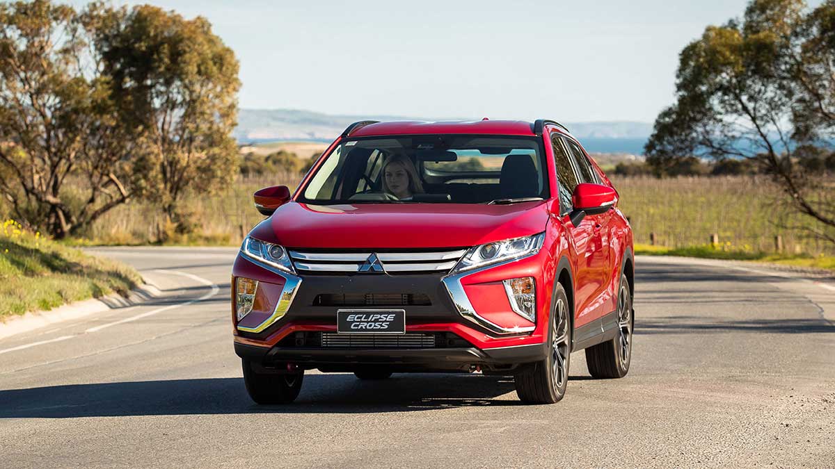 Front view of the 2018 Mitsubishi Eclipse Cross