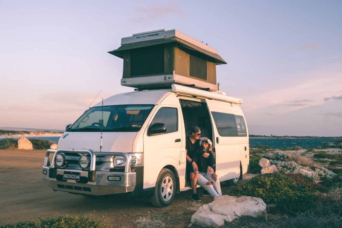 caravan driving down the Great Ocean Road