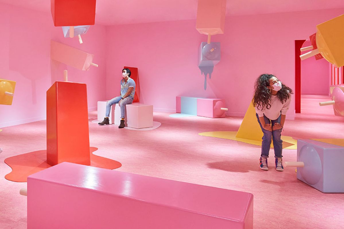 pink room with lego blocks and ice cream