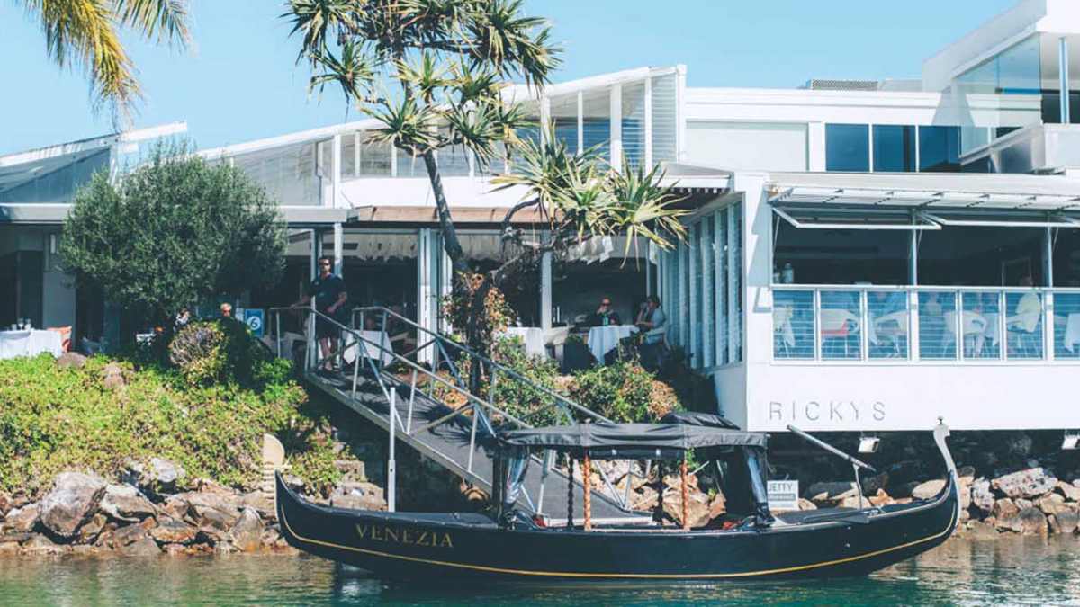 Restaurant by the water in Noosa