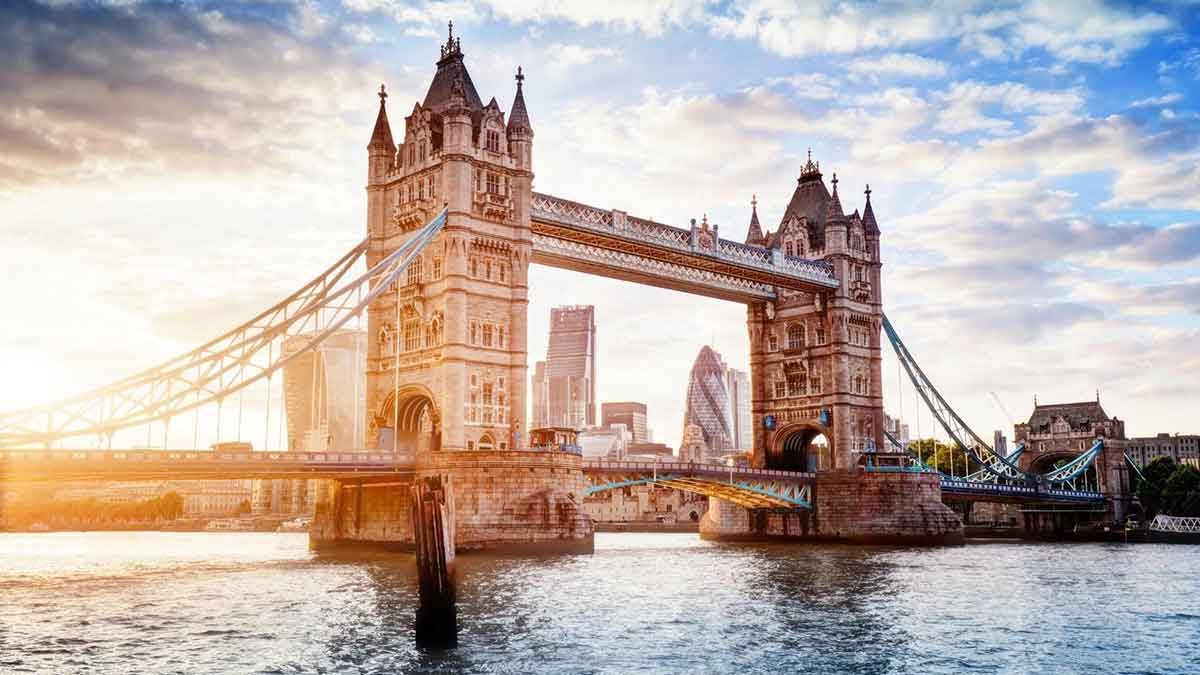  London Tower Bridge